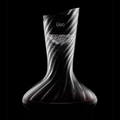 Drinkhacker Review: Üllo Wine Special Edition Aerating Decanter