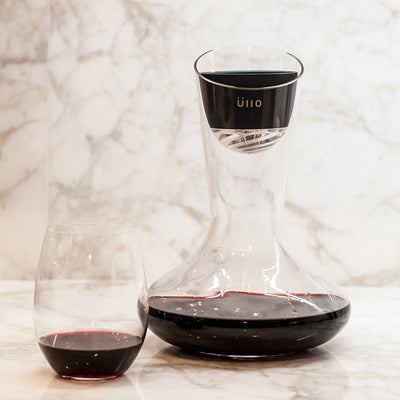 Men’s Health Raises a Glass to the Üllo Wine Decanter as the Perfect Gift for Grads